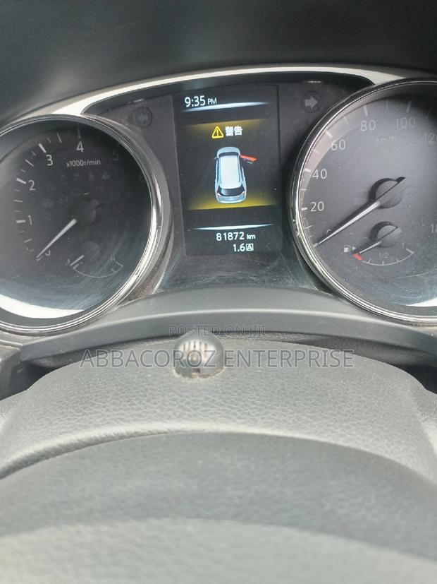Nissan X-Trail 2016 Brown