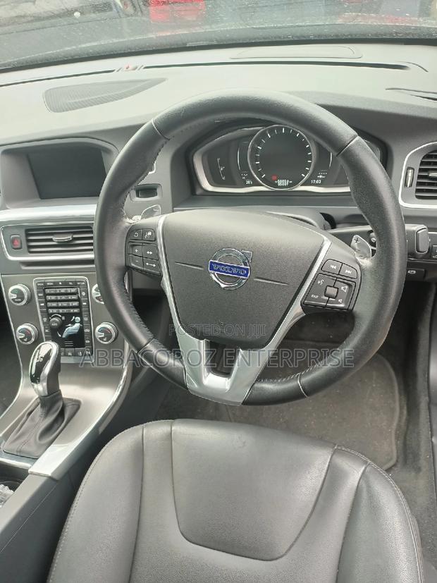 Volvo S60 T5 AWD 2016 Black