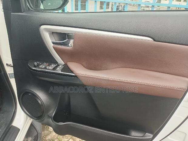 Toyota Fortuner 2.8 D AWD 2016 White