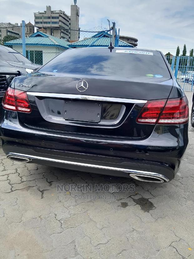 2016 Mercedes-Benz E250 Black - Impressive Performance, Superior Style
