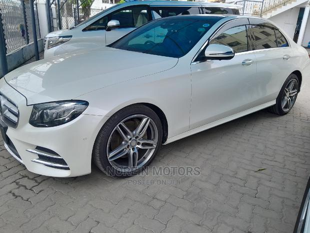 Luxury 2016 Mercedes-Benz E350 in White - Exquisite Performance