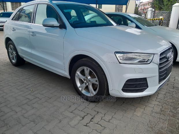White 2016 Audi Q3 1.4 TFSI 150hp - Used Car
