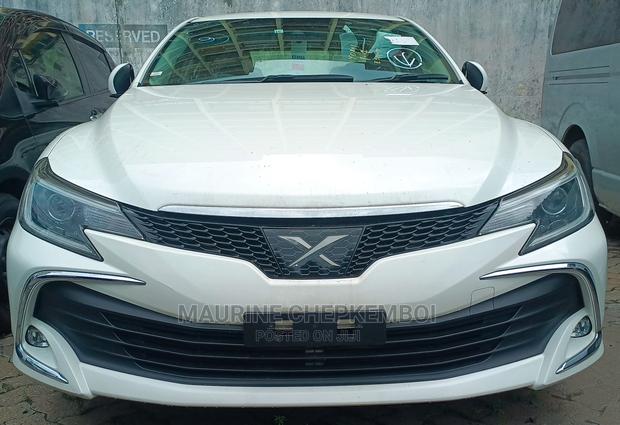 Toyota Mark X 2.5 AWD 2016 White