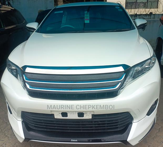 Toyota Harrier 2.0 4WD 2016 White