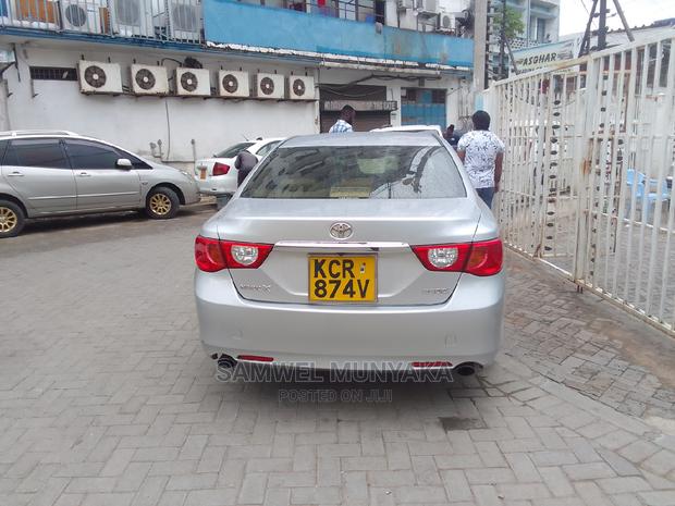 Silver 2013 Toyota Mark X 2.5 RWD - Premium Performance