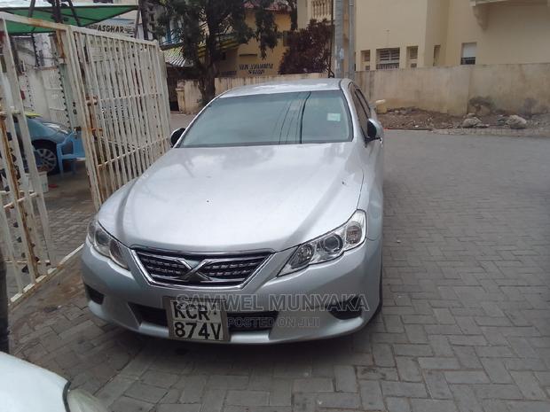 Silver 2013 Toyota Mark X 2.5 RWD - Premium Performance