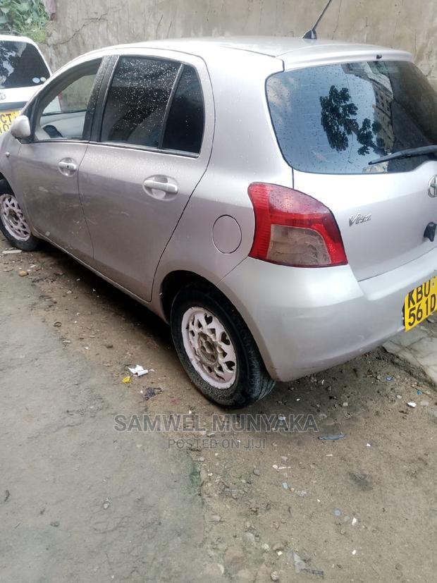 2009 Toyota Vitz - Gray Hatchback with Excellent Mileage