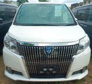 Toyota Esquire 1.8 FWD Hybrid (7 seater) 2017 White for sale