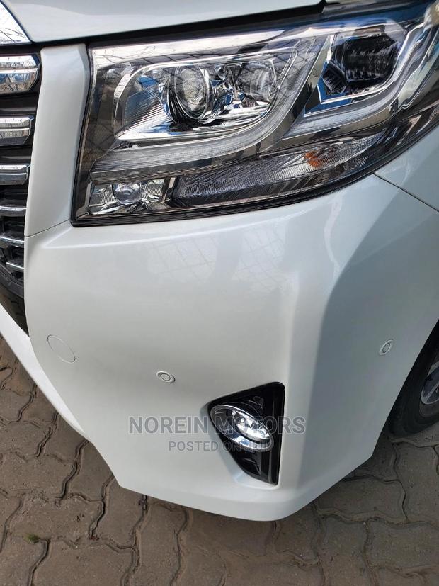 White 2016 Toyota Alphard - Comfortable Sedan