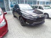 Black Toyota Harrier 2.0 4WD 2017 - Powerful SUV for sale