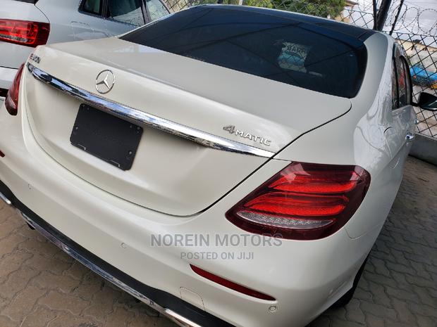 2016 Mercedes-Benz 1420 White - Pre-Owned Sedan