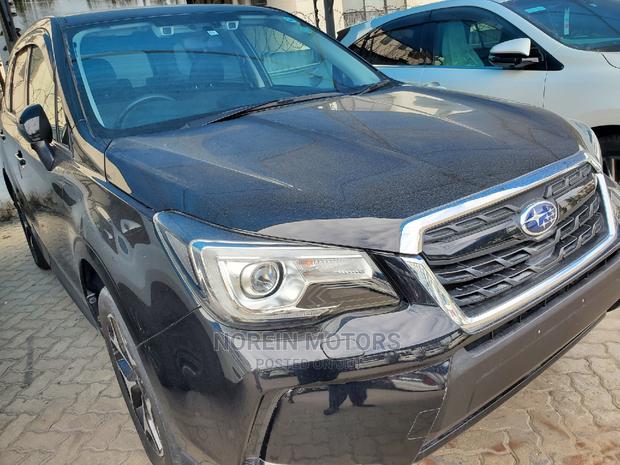 2016 Subaru Forester Gray - Spacious, Efficient, and Adventure-Ready!