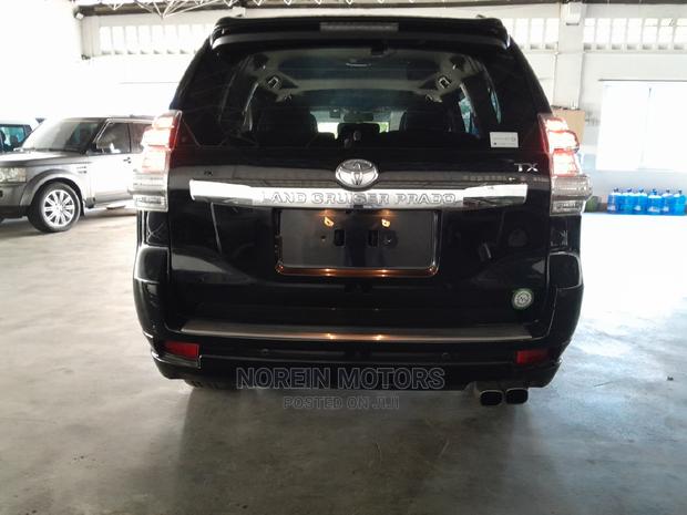 2014 Toyota Land Cruiser Black - Luxury SUV for Sale