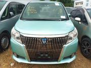 Toyota Esquire 1.8 FWD Hybrid (7 seater) 2016 Green for sale