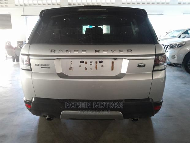 Used 2016 Land Rover Range Rover Sport Blue - Affordable Luxury Car