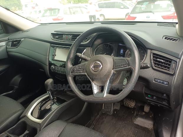 Nissan X-Trail 2016 Silver
