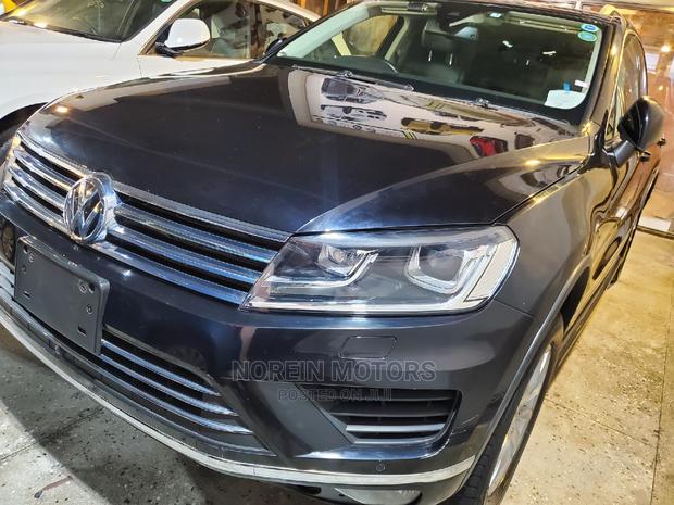 2016 Volkswagen Touareg in Gray - Pre-owned Luxury SUV