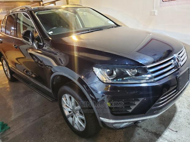 2016 Volkswagen Touareg in Gray - Pre-owned Luxury SUV