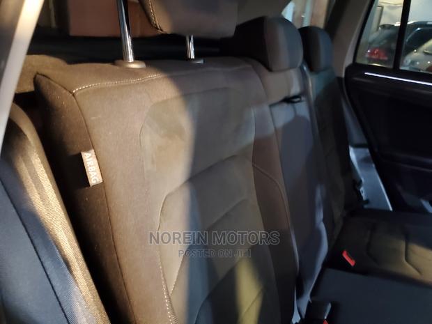 2017 Volkswagen Tiguan Gold - Luxury Compact SUV for Sale