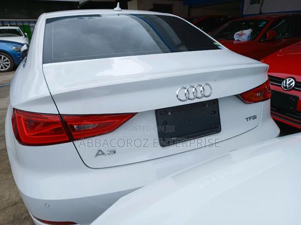 Audi A3 2.0T Premium FWD Sedan 2017 White