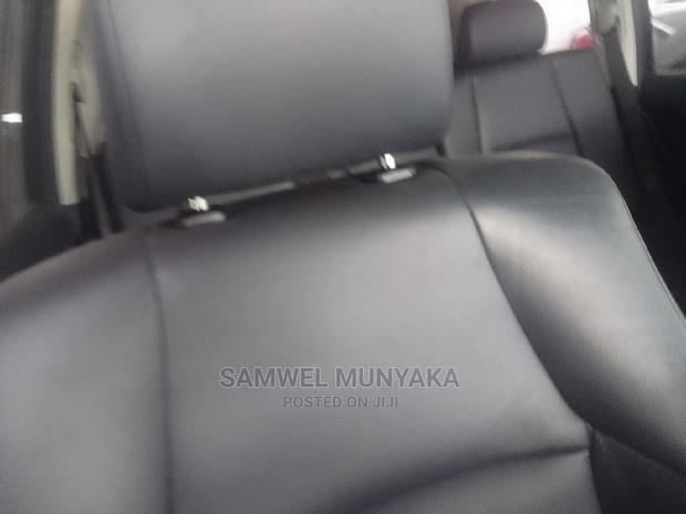 7-Seat 2016 Toyota Land Cruiser Prado 3.0 D-4D in Black: 190 HP Engine