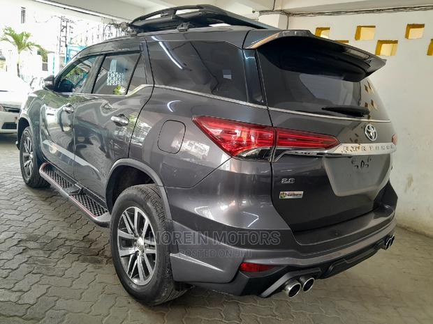 Black 2016 Toyota Fortuner: Certified Pre-Owned