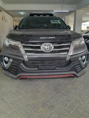 Black 2016 Toyota Fortuner: Certified Pre-Owned for sale