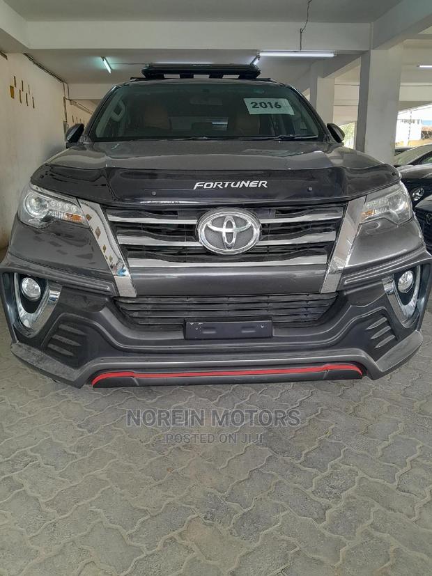 Black 2016 Toyota Fortuner: Certified Pre-Owned