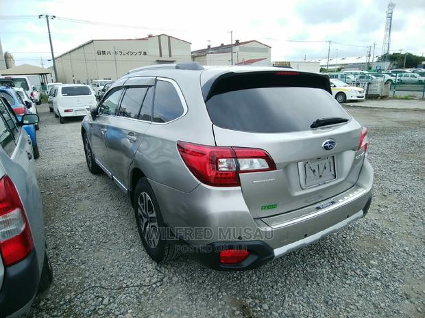2017 Subaru Outback Silver: Top-tier Quality at a Great Price
