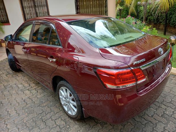 2016 Toyota Premio: Spacious and Comfortable Ride