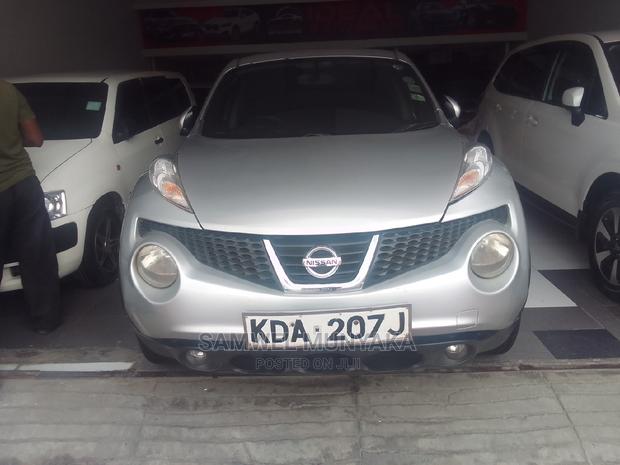 Silver 2015 Nissan Juke - Compact SUV, Great Condition