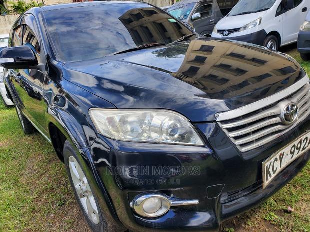 2012 Toyota Vanguard Black - Top-Quality Used SUV at Great Price
