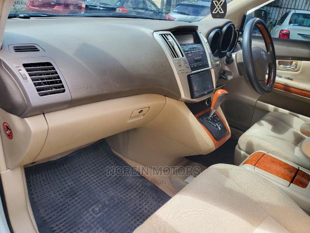 2012 Toyota Harrier Pearl - Quality SUV at a Great Price