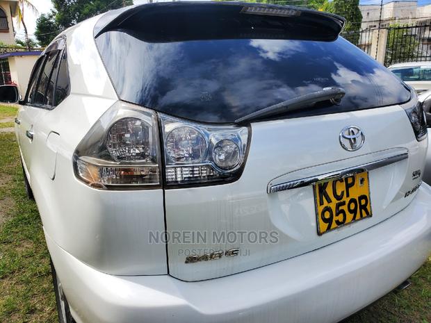 2012 Toyota Harrier Pearl - Quality SUV at a Great Price