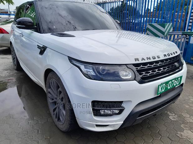 White 2016 Land Rover Range Rover Sport - Powerful Off-Road Performance