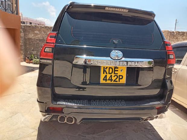Used 2015 Toyota Land Cruiser Prado 7-Seater 3.0 D-4D (190 HP) Black