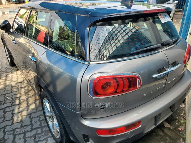 Luxury 2017 Mini Countryman Gold: Perfect for Urban Exploration