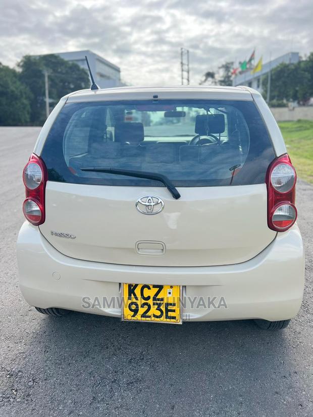 White 2013 Toyota Passo 1.0 AWD - Quality Used Car