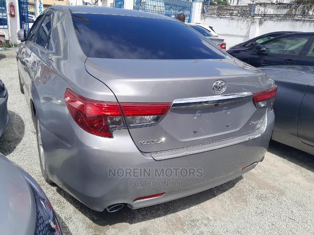 2016 Toyota Mark X Gray: Stylish Sedan up for Grabs