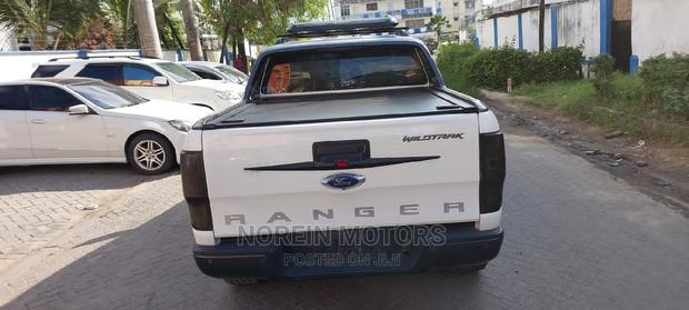 Ford Ranger 2016 Pearl: Reliable and Capable Off-Road Vehicle
