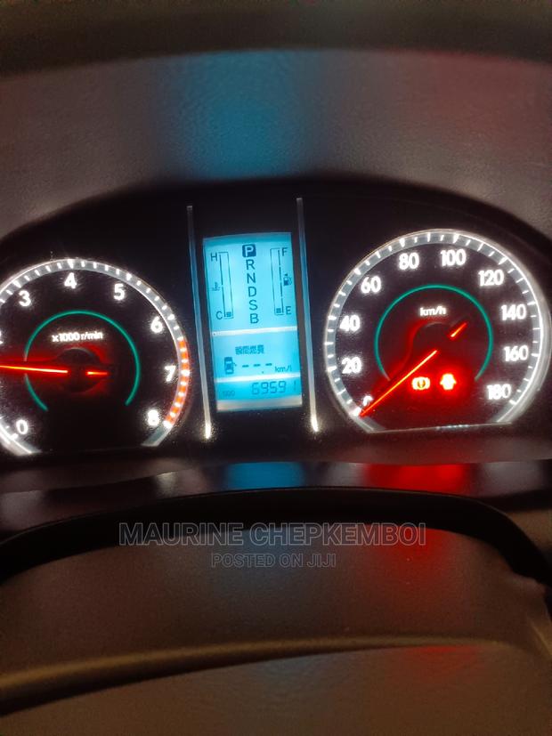 Toyota Premio 2.0 FWD 2016 Silver