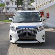 White 2016 Toyota Alphard Executive Sedan for sale