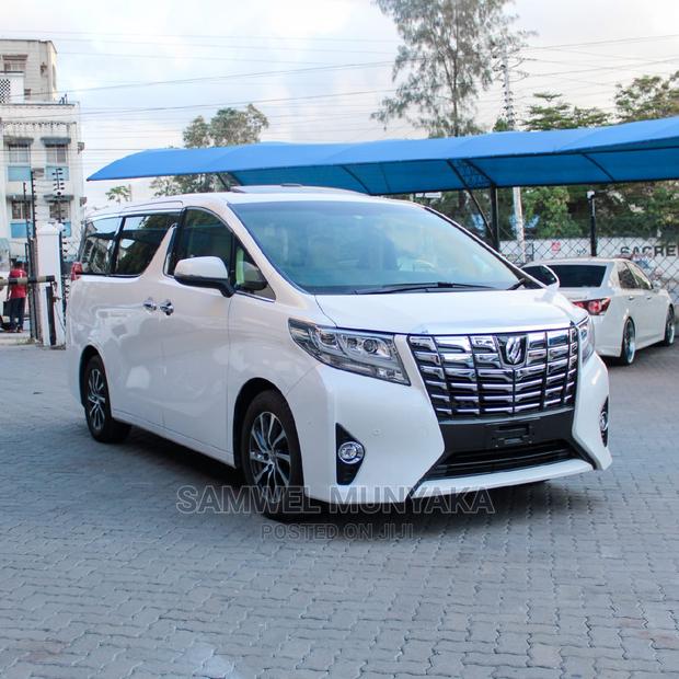 White 2016 Toyota Alphard Executive Sedan