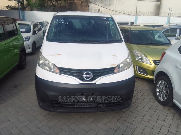 Used Nissan NV200 SV 2016 - White Van, Affordable Price