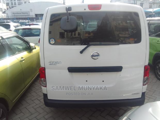 Used Nissan NV200 SV 2016 - White Van, Affordable Price