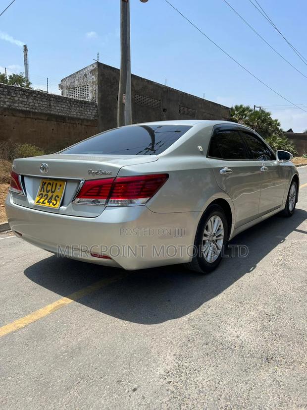 Silver 2012 Toyota Crown - Pre-Owned Premium Sedan