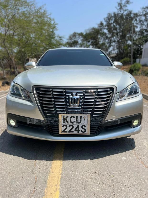 Silver 2012 Toyota Crown - Pre-Owned Premium Sedan