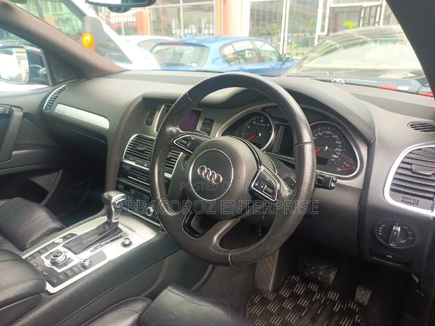 Audi Q7 3.0T Premium AWD quattro 2017 Black