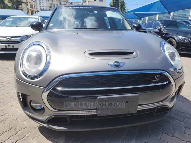 Gray 2016 Mini Cooper S Clubman - Compact and Stylish
