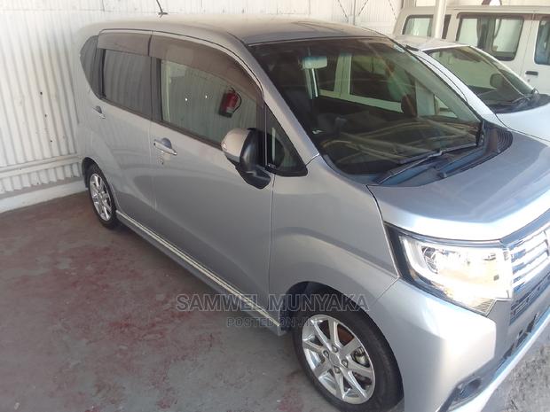 New 2016 Daihatsu Move in Silver - Economical and Stylish